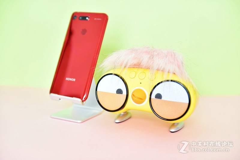 说相声的就属岳云鹏“贱”！玩设计那就属小贱鸡音箱最“贱”喽！