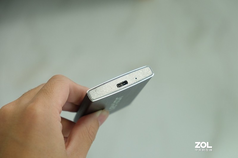 红极一时的移动存储品牌，现在比星空体育平台闪迪还要好用，简直是白菜价