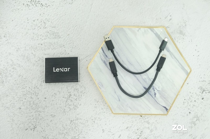 红极一时的移动存储品牌，现在比星空体育平台闪迪还要好用，简直是白菜价