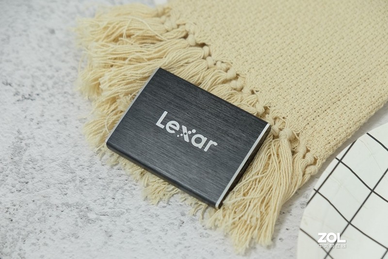 红极一时的移动存储品牌，现在比星空体育平台闪迪还要好用，简直是白菜价