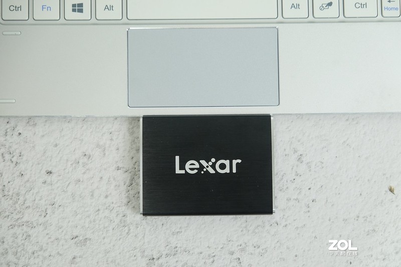 红极一时的移动存储品牌，现在比星空体育平台闪迪还要好用，简直是白菜价