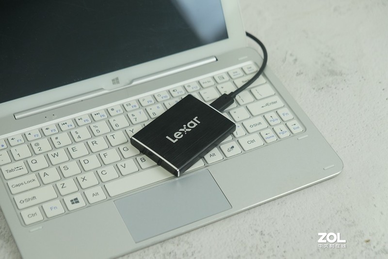 红极一时的移动存储品牌，现在比星空体育平台闪迪还要好用，简直是白菜价