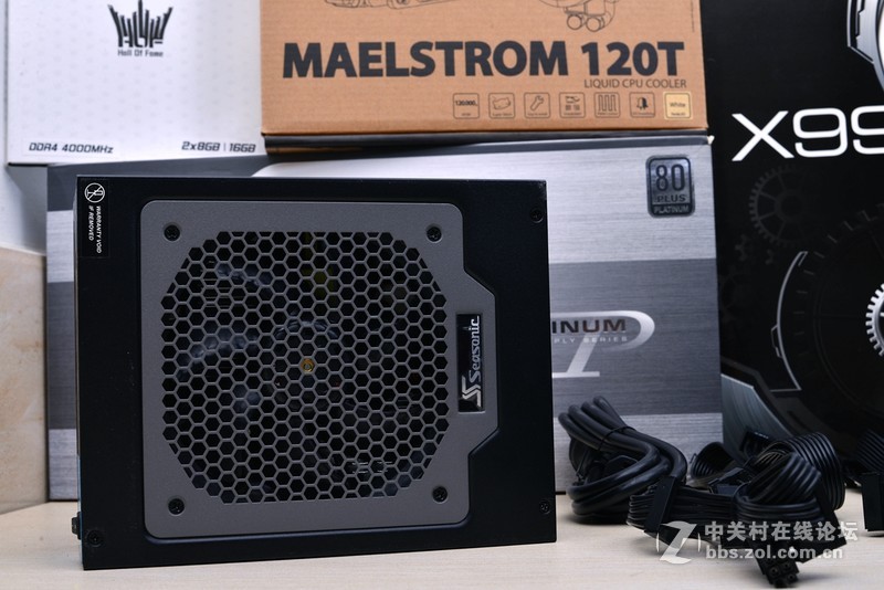 最强阵容决战守望先锋 4k分辨率，X99平台玩全塔