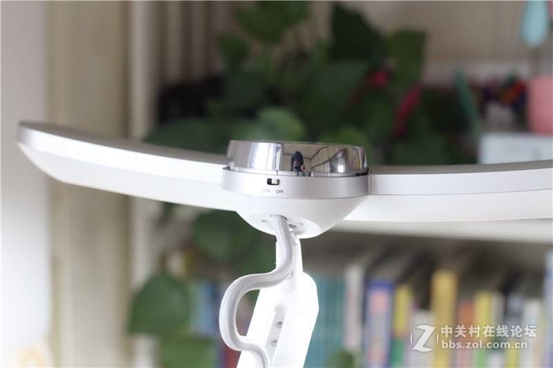 ＃你，需要一盏智慧的灯＃明基WiT MindDuo台灯开箱体验