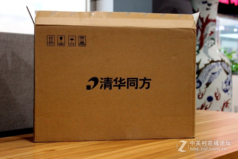 ＃迅捷高效，至轻随行＃不吹不黑的清华同方笔记本深入评测