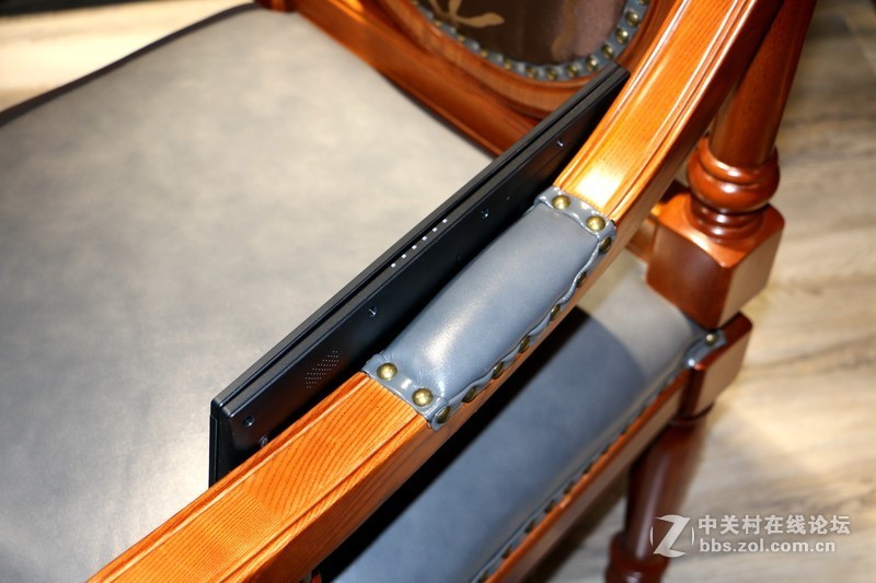 ＃迅捷高效，至轻随行＃不吹不黑的清华同方笔记本深入评测