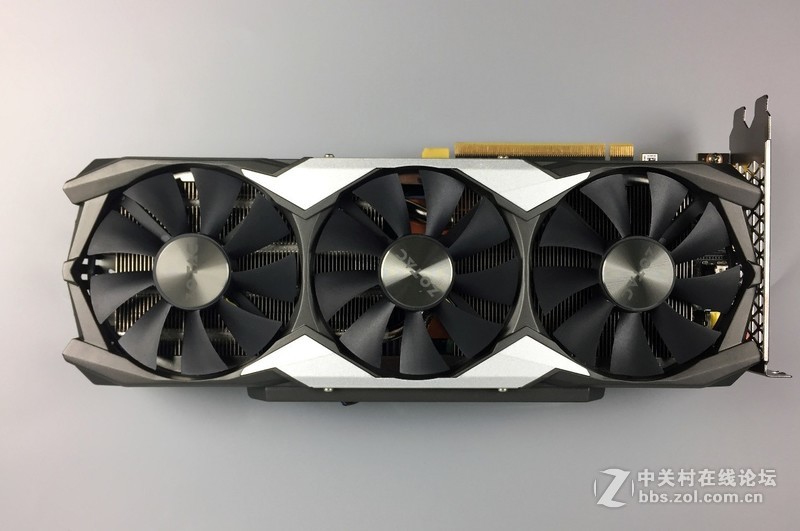 神U继任者，8350k配1080ti