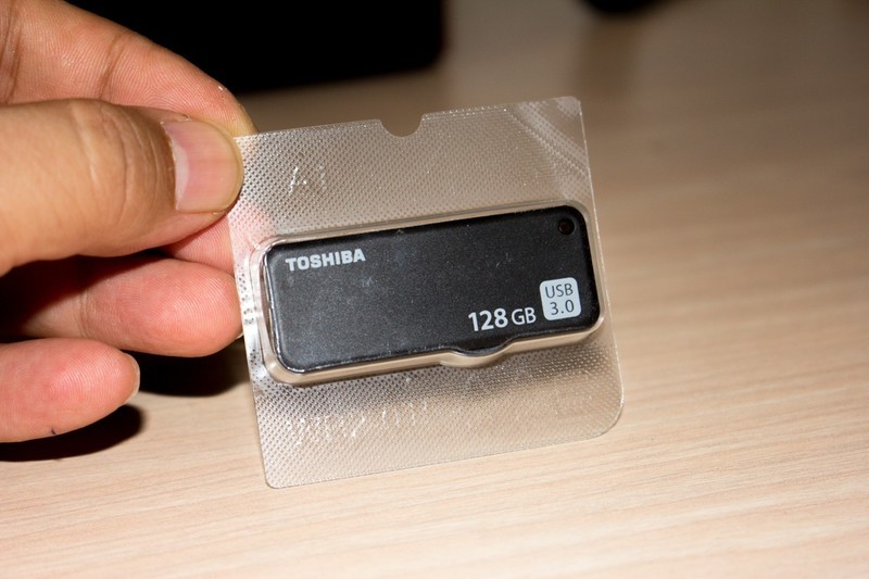 【存储】轻便高速大容量—东芝随闪U365体验