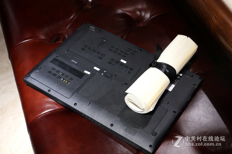 ＃迅捷高效，至轻随行＃不吹不黑的清华同方笔记本深入评测