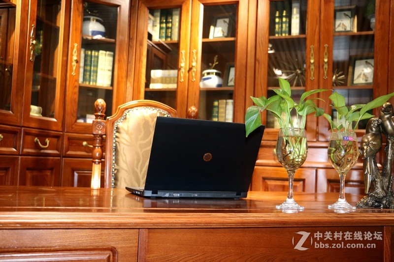 ＃迅捷高效，至轻随行＃不吹不黑的清华同方笔记本深入评测