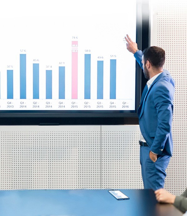 不止徕卡三摄，华为P20通过Type-C转HDMI线还能秒连投影仪/电视