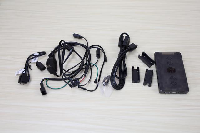 水冷的诱惑 酷冷至尊冰神P240 ARGB装机体验