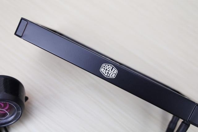 水冷的诱惑 酷冷至尊冰神P240 ARGB装机体验