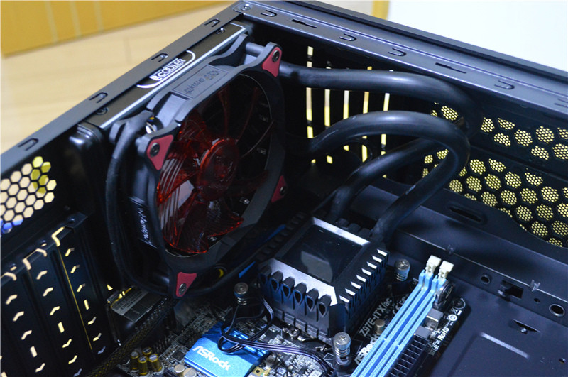 霸道总裁遇到霸道大小姐，双十二攒机记（装机篇）