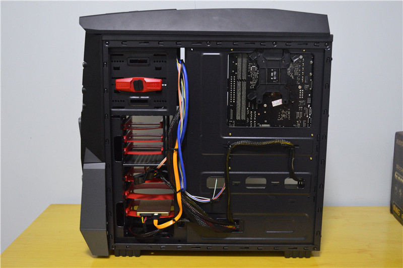 霸道总裁遇到霸道大小姐，双十二攒机记（装机篇）