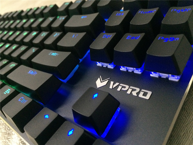 【温柔】又一高性价比力作，雷柏v500RGB合金版机械键盘评测