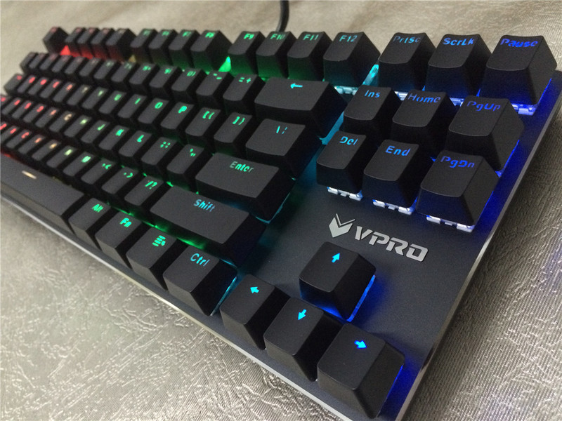 【温柔】又一高性价比力作，雷柏v500RGB合金版机械键盘评测