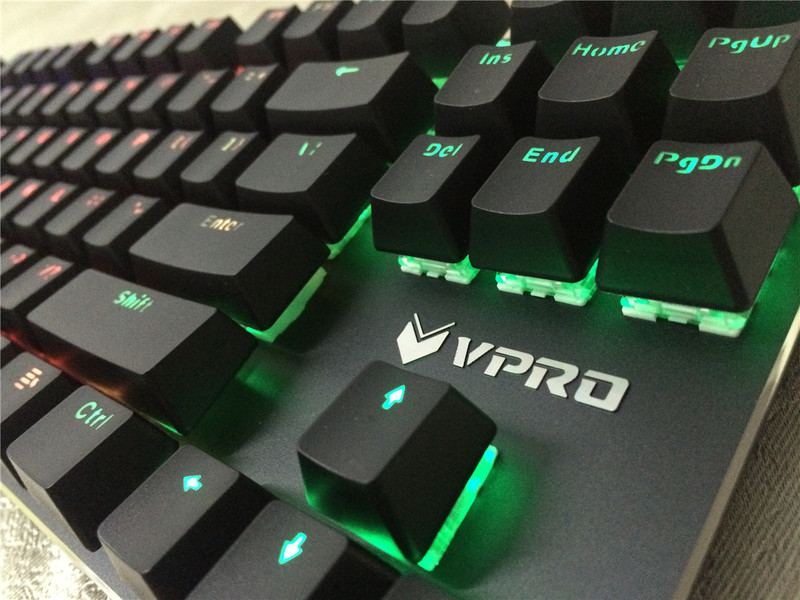 【温柔】又一高性价比力作，雷柏v500RGB合金版机械键盘评测