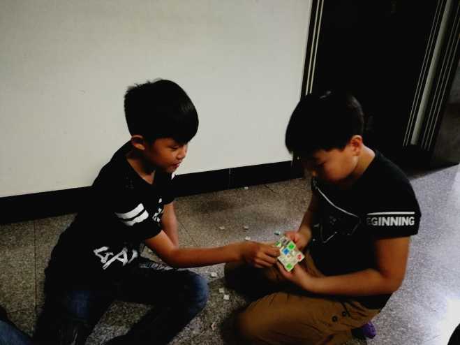 晚上照像效果不太理想，请大神友招！