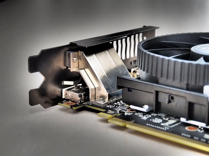 微星GTX950变形金刚，显卡散热器上的小心机