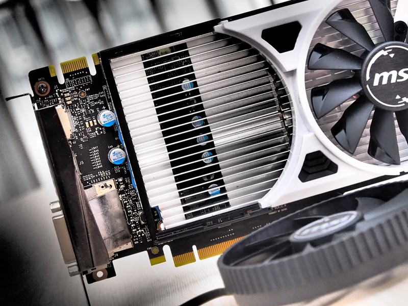 微星GTX950变形金刚，显卡散热器上的小心机