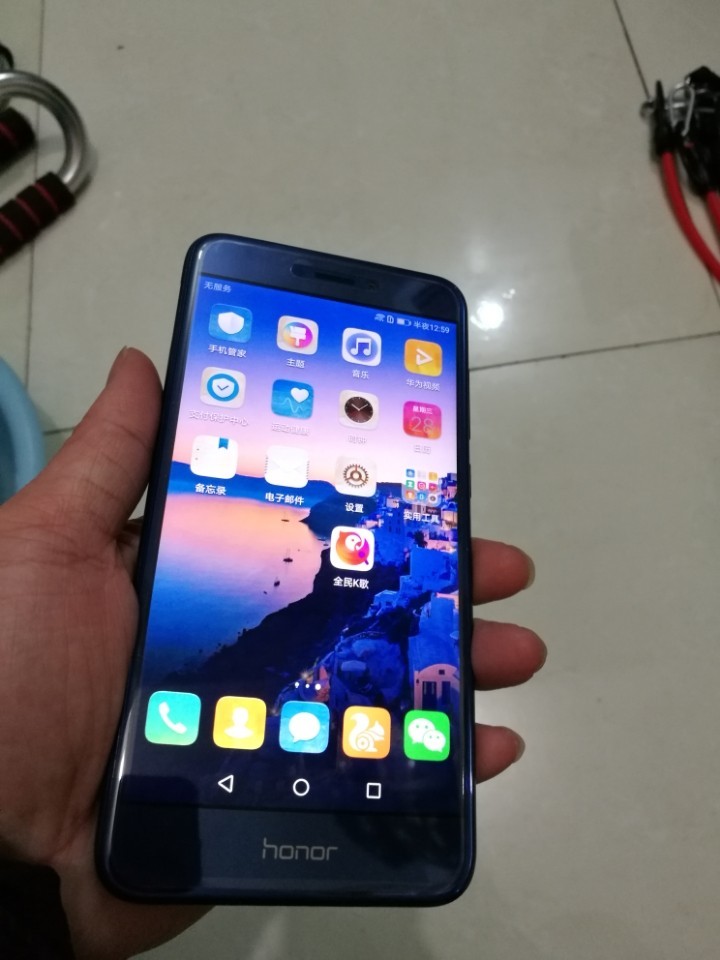 两个荣耀8，一个有Gt一个没有，mmp