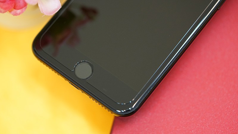 邦克仕（Benks）曲屏隐形膜iphone7 plus——保护手机的同时，又达到原机手感