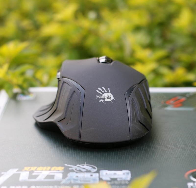 2018让教练带你吃鸡—血手幽灵双文明用语侠吃鸡教练J95体验