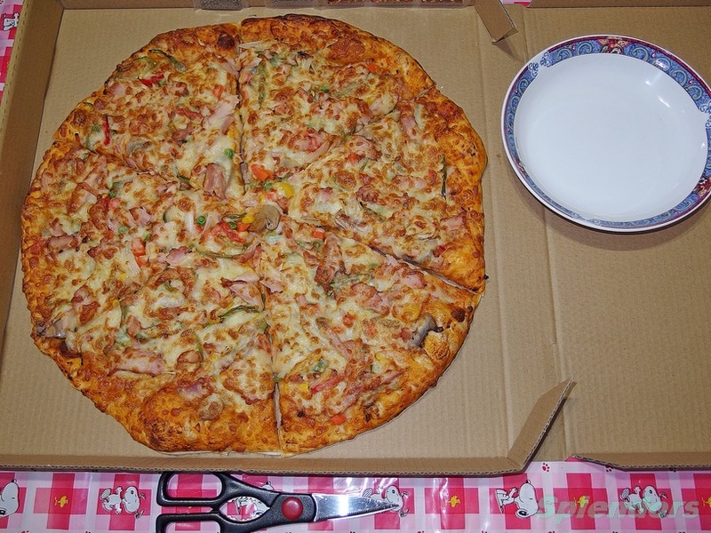 Salad, Pasta, (jumbo) Pizza,
