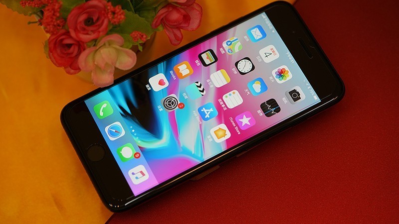 邦克仕（Benks）曲屏隐形膜iphone7 plus——保护手机的同时，又达到原机手感