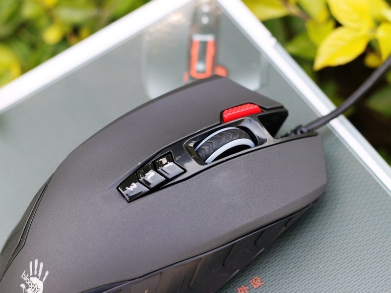 2018让教练带你吃鸡—血手幽灵双文明用语侠吃鸡教练J95体验