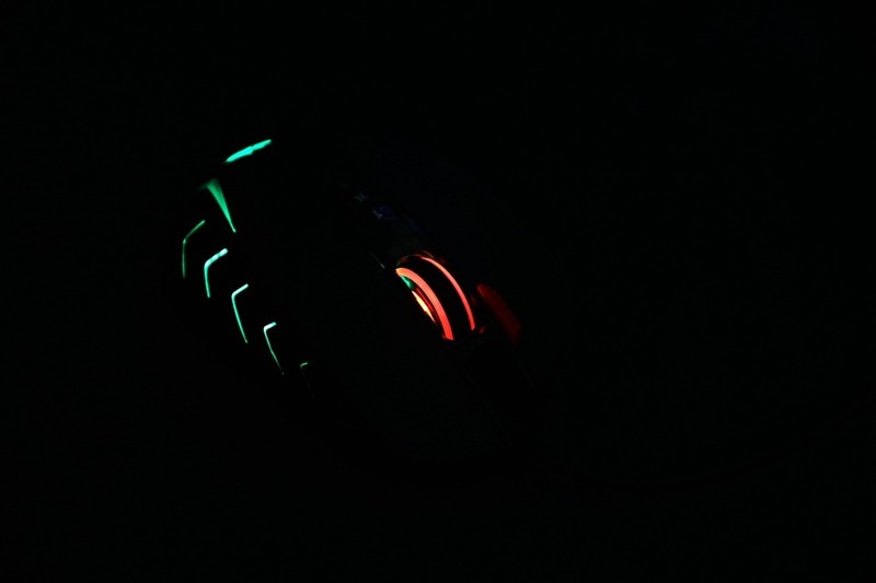 2018让教练带你吃鸡—血手幽灵双文明用语侠吃鸡教练J95体验