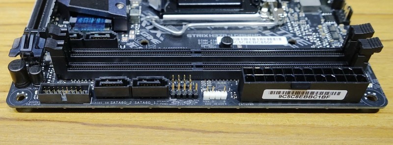 颜值高、身材好的ITX巨炮——华硕ROG STRIX H370-I GAMING+追风者217XE装机首晒