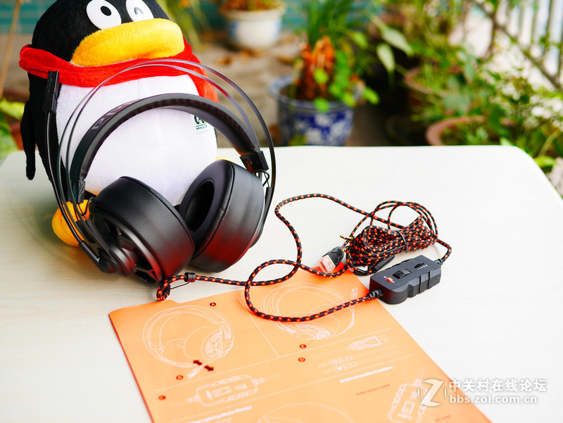 亮骚的风火轮——异极（Epicgear）EG雷鸣魔职业电竞游戏耳机体验评测