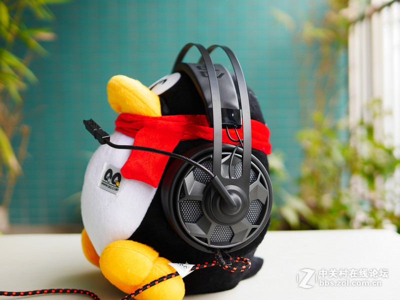 亮骚的风火轮——异极（Epicgear）EG雷鸣魔职业电竞游戏耳机体验评测