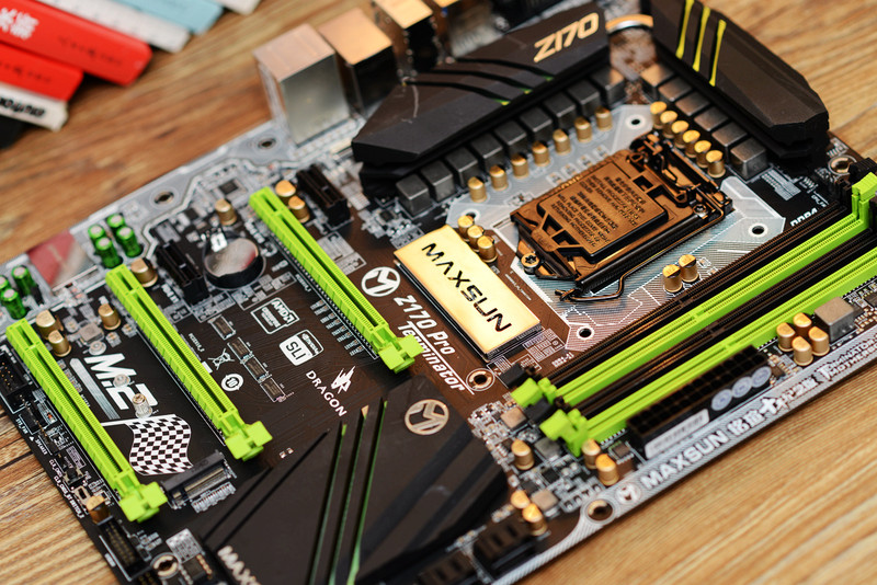 如愿以偿，金士顿DDR4对条、铭瑄Z170和金河田超越II攒机