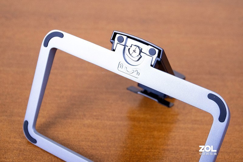 明基EW2780显示器体验：影音娱乐、办公同时满足，护眼、工作两全其美