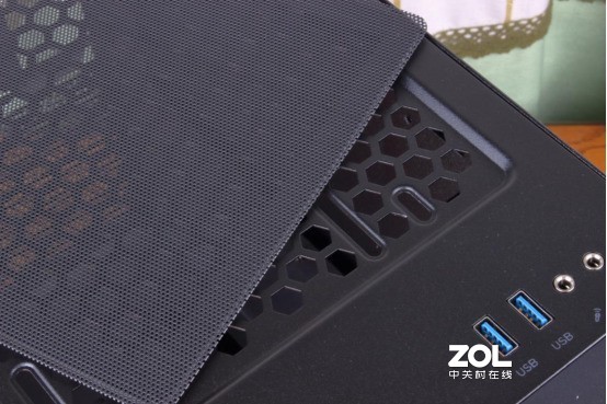 忍痛喝下“吉的堡”矿泉水，960那就再坚战2年吧