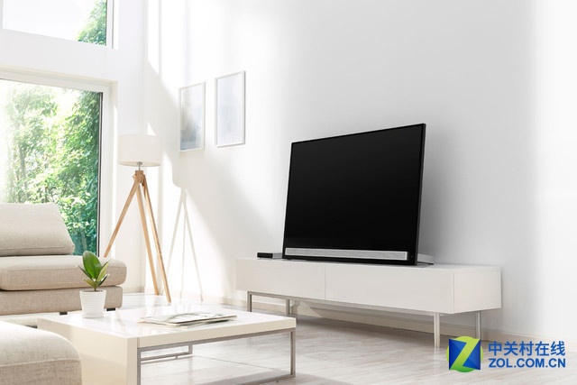 当科技与简约碰撞 成就BOE Alta简约美