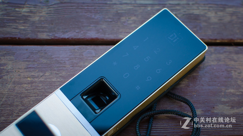 出门强迫症要开锁门6次？小嘀云智能门锁是他的药。