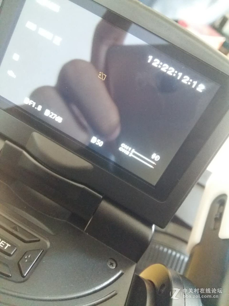 索尼HXR-MC2500 上的拍摄时间怎么归零啊？
