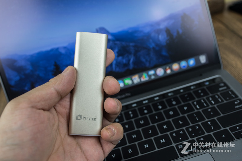 轻松携带的大容量！浦科特EX1固态移动硬盘评测