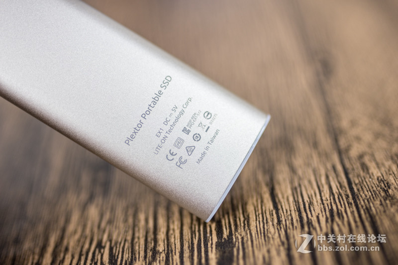 轻松携带的大容量！浦科特EX1固态移动硬盘评测