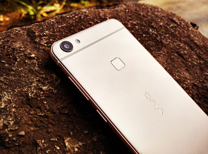 今日话题# 颜值高端,细品vivo x6金色开箱-中关村在线手机论坛