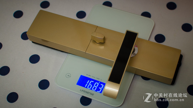 出门强迫症要开锁门6次？小嘀云智能门锁是他的药。