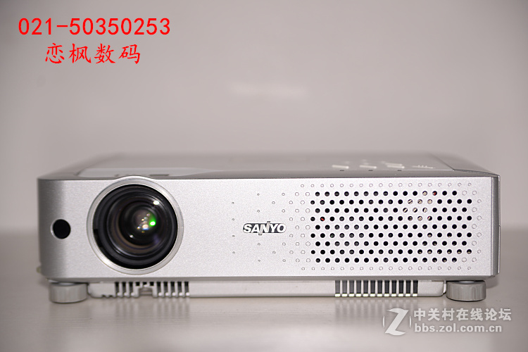 转让三洋PLC-XU2010C二手投影仪2500流明
