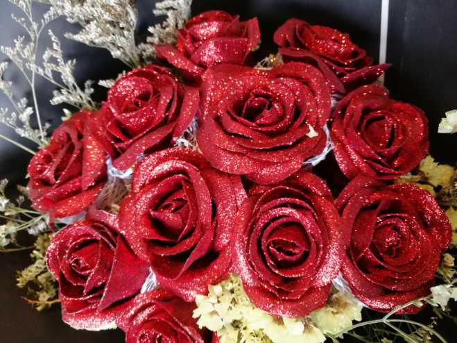 拍了几组照片给大家做壁纸。