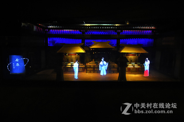 郭沫若纪念馆新增幻影成像虚拟主持人等多媒体互动展项
