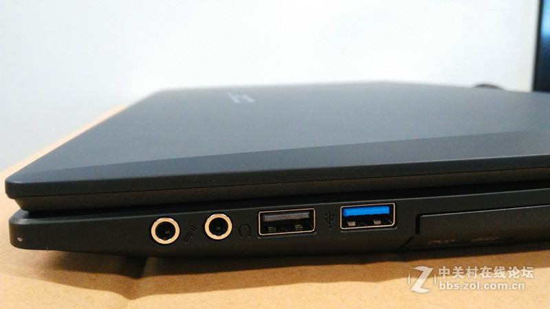 入门级游戏本-技嘉P15V5上手记