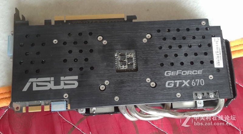 天津  华硕GTX670显卡   620元